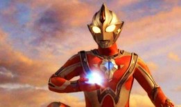 新闻爆料男子殴打奥特曼,引发网友热议