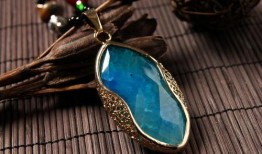 爆料翡翠直播话术大全最新,揭秘翡翠直播界的最新技巧与策略